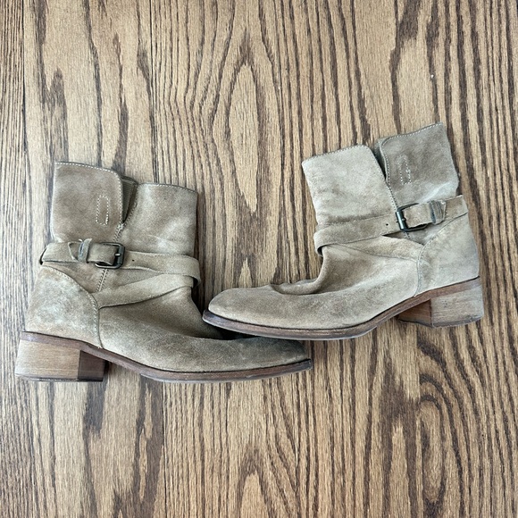 J. Crew tan leather booties size 7.5 - Picture 9 of 16